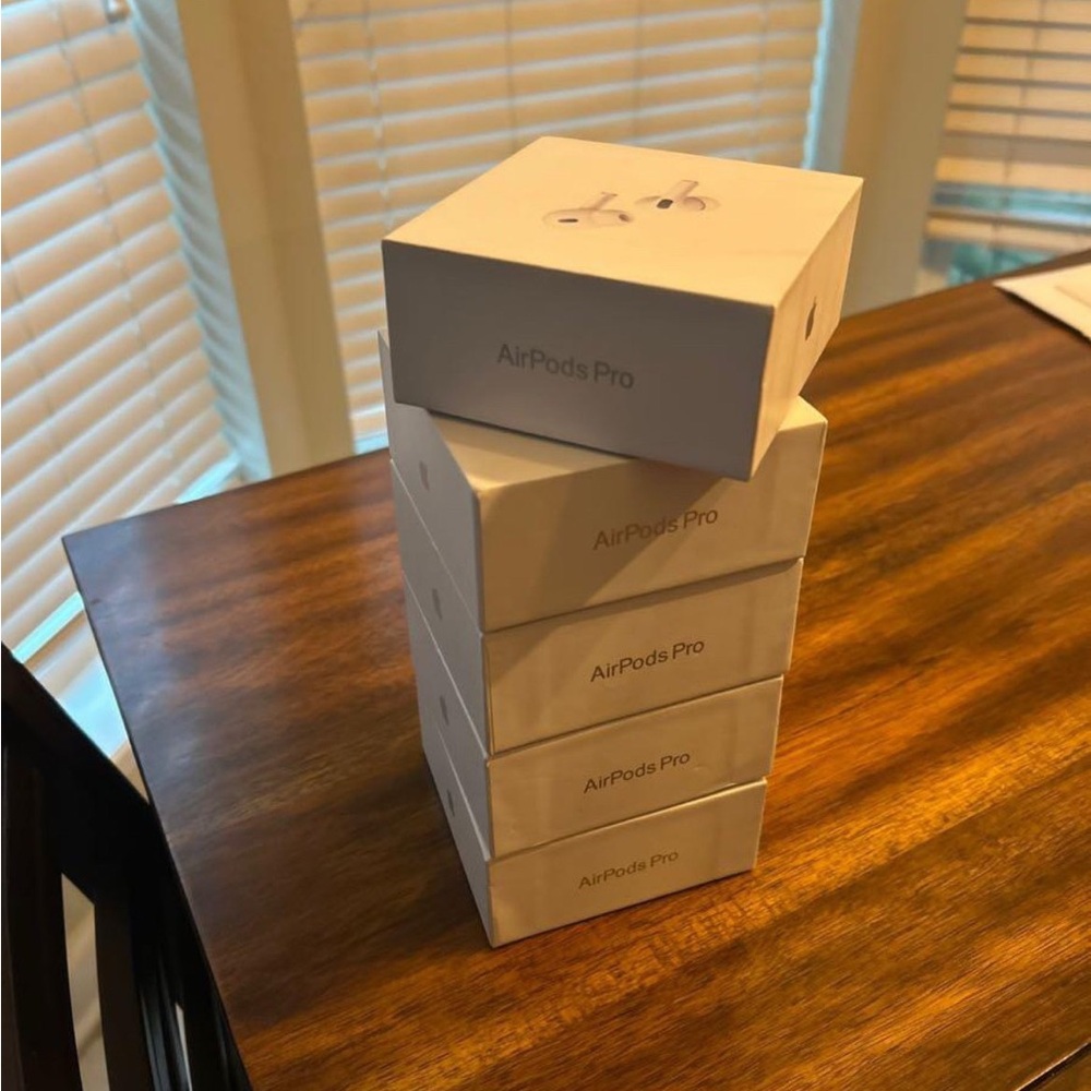 Apple White Skincare Collection Minimalist Design